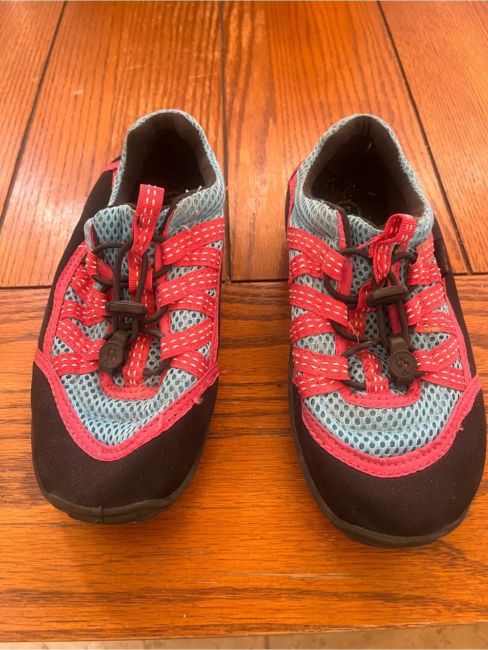 Kids Active Mesh water shoes in Light Blue and Pink